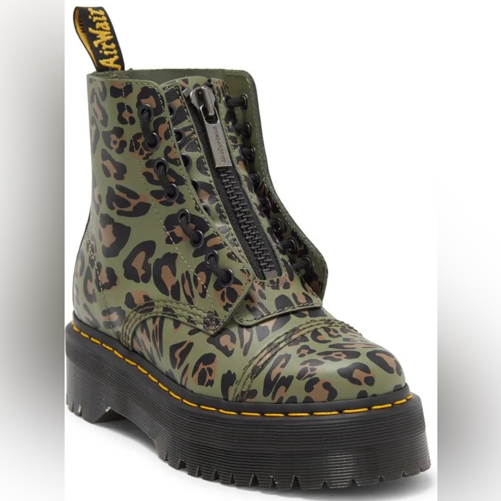 Leopard Dr Martens zip front platform size 8 olive khaki platform